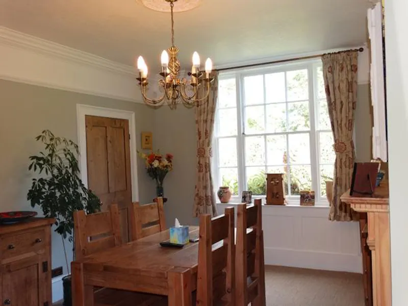 Film location C863 in Surrey (photo 18)