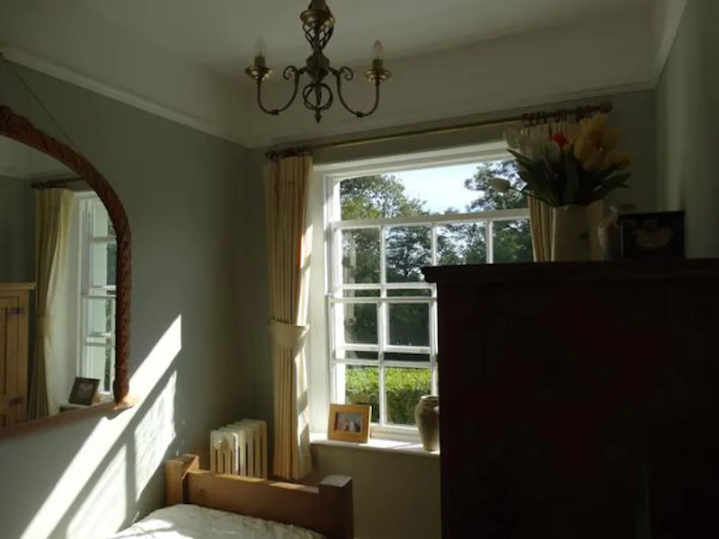 Film location C863 in Surrey (photo 31)