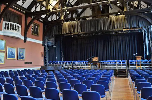 Versatile Dulwich school, J214