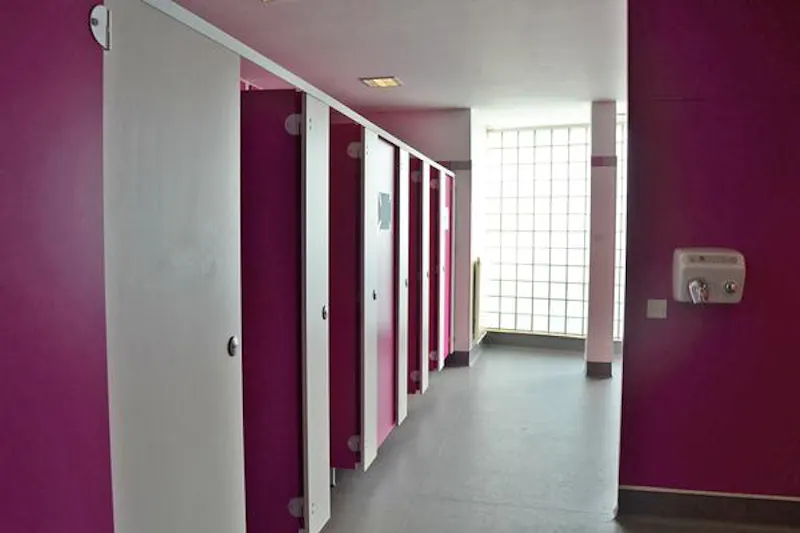 Versatile Dulwich school, J214 (photo 8)