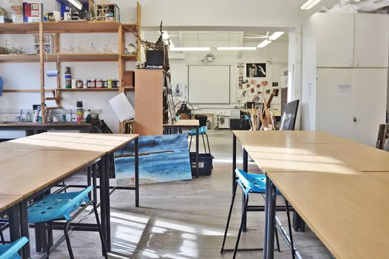Versatile Dulwich school, J214 (photo 9)