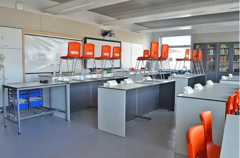 Versatile Dulwich school, J214 (photo 18)