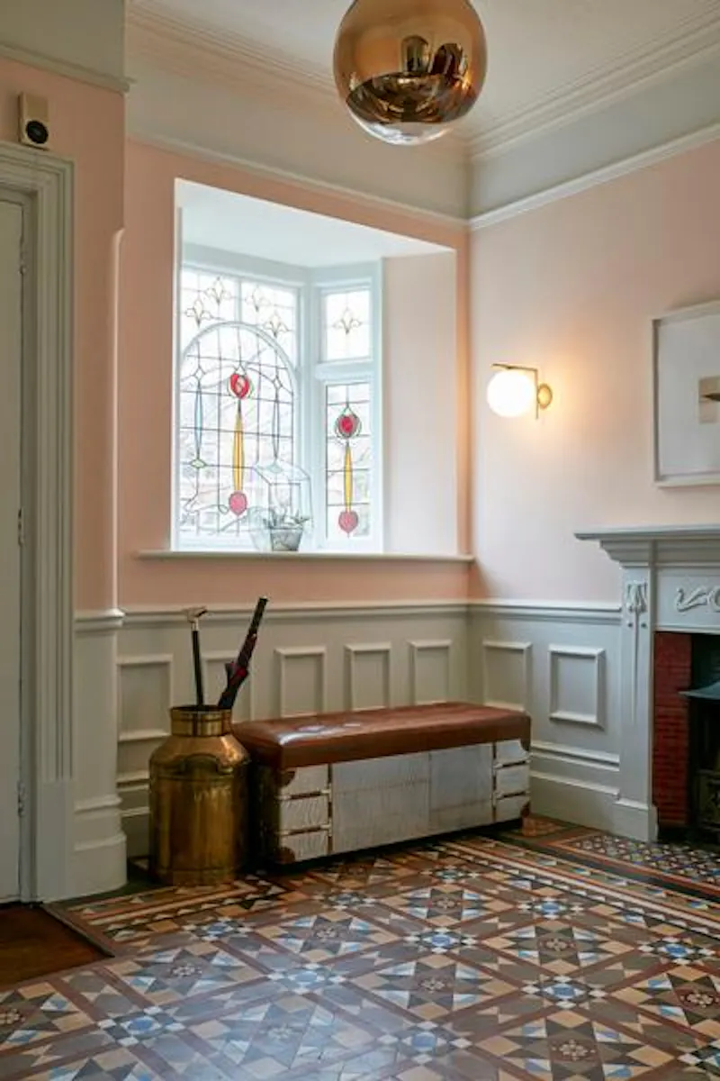 Stylish Forest Hill house, B1714 (photo 20)
