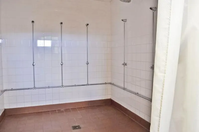 Shower at Sports fields and club-house , R800 (photo 13)