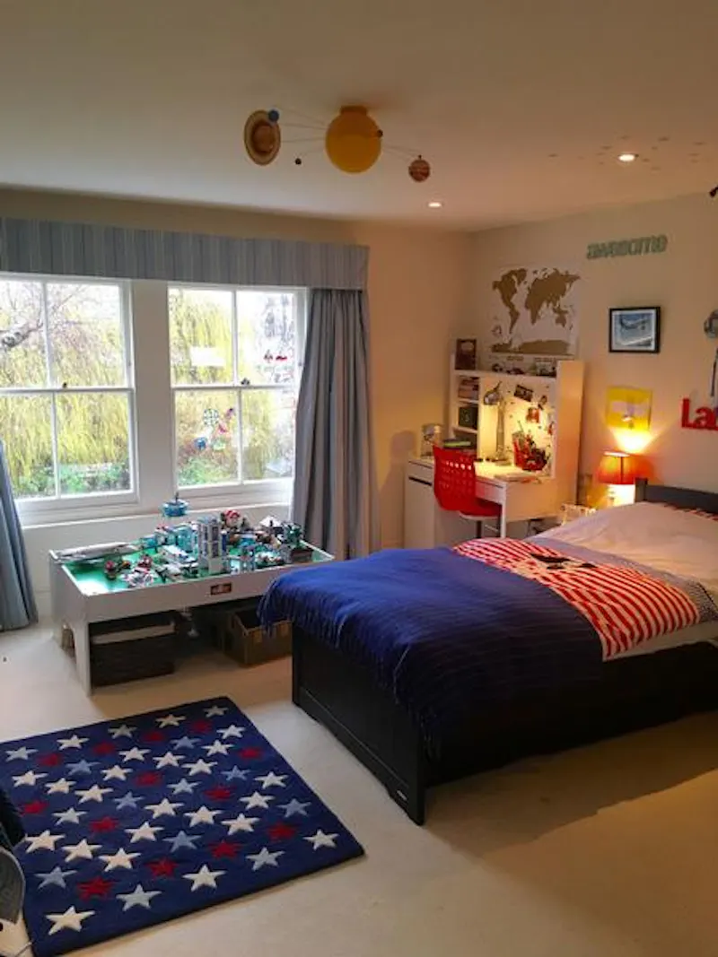 Bedroom - child's at Lovely Wandsworth family house, B1715 (photo 27)
