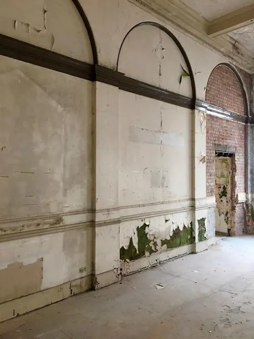Derelict Wolverhampton studio, N411