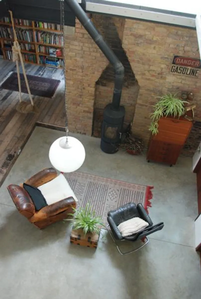 Industrial Herne Hill home, D2244 (photo 11)