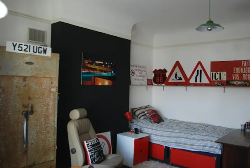 Bedroom - teen at Industrial Herne Hill home, D2244 (photo 18)