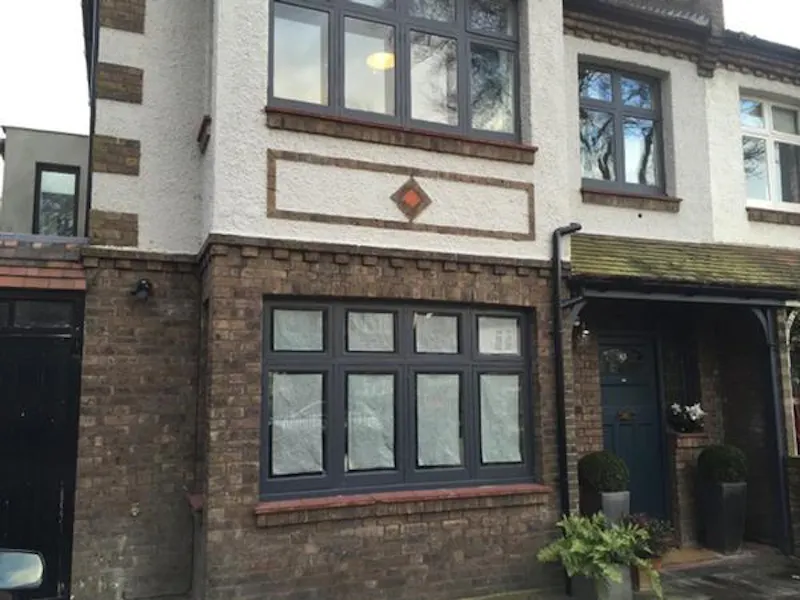 Industrial Herne Hill home, D2244 (photo 1)