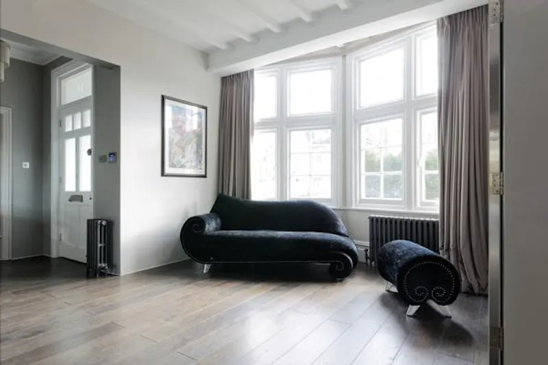 Modern and minimal in Putney, E425 (photo 5)