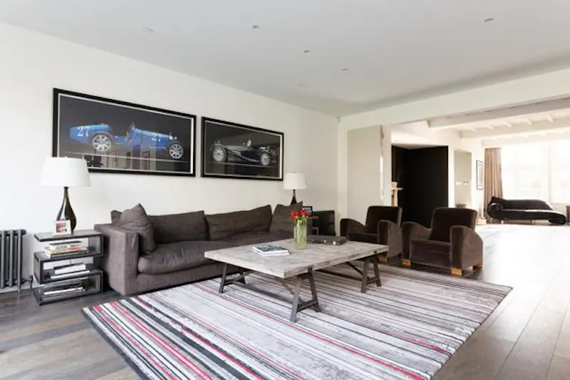 Living Room at Modern and minimal in Putney, E425 (photo 7)