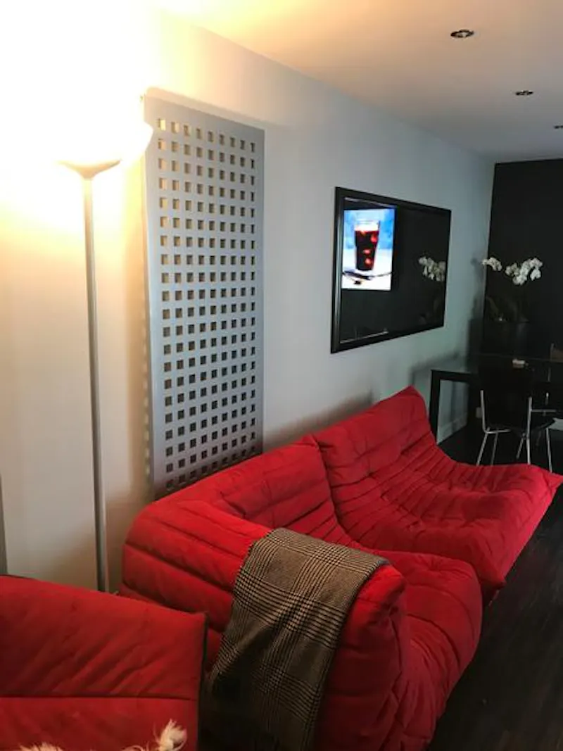 Living Room at Virginia Water modern mansion, D2245 (photo 8)