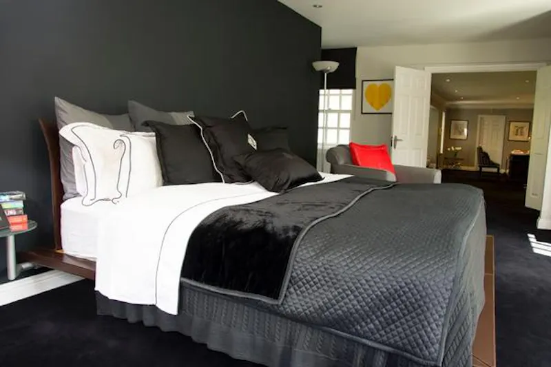 Bedroom at Virginia Water modern mansion, D2245 (photo 12)