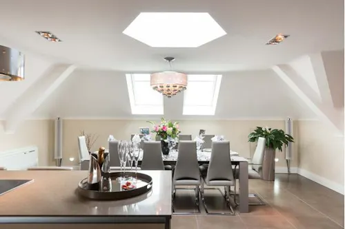 Contemporary Enfield apartment, F1102
