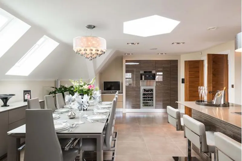 Contemporary Enfield apartment, F1102 (photo 4)