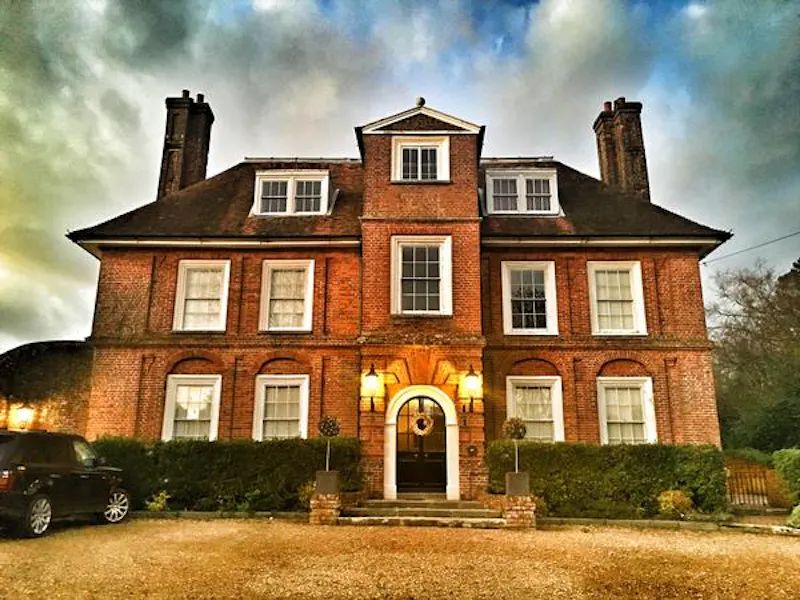 Merstham country house, A1408 (photo 1)