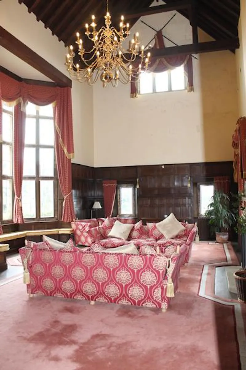 Bletchingly Manor Houses, B1719 (photo 5)