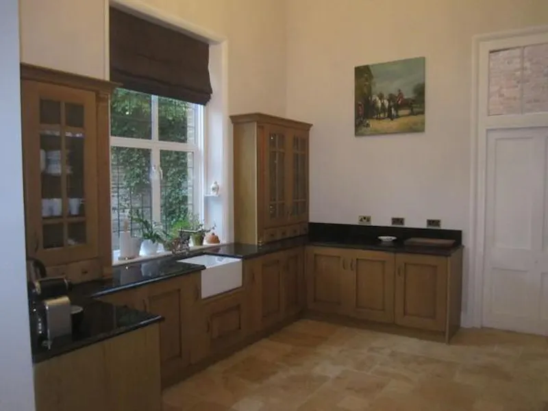 Bletchingly Manor Houses, B1719 (photo 7)