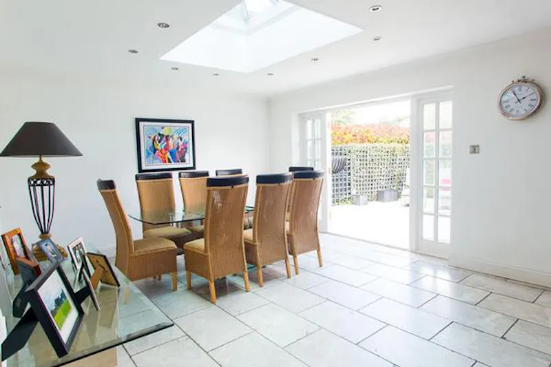 Large detached house Weybridge, D2248 (photo 7)