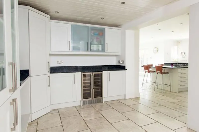 Large detached house Weybridge, D2248 (photo 14)