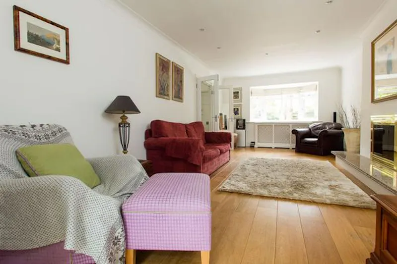 Living Room at Large detached house Weybridge, D2248 (photo 27)