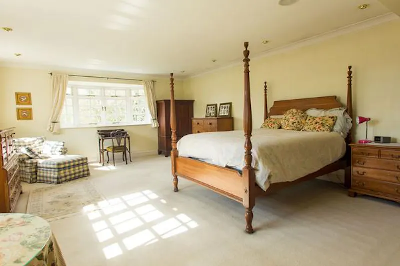 Large detached house Weybridge, D2248 (photo 34)