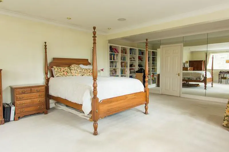 Large detached house Weybridge, D2248 (photo 36)