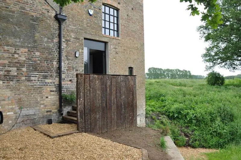 Converted pump house in Norfolk, K414 (photo 17)
