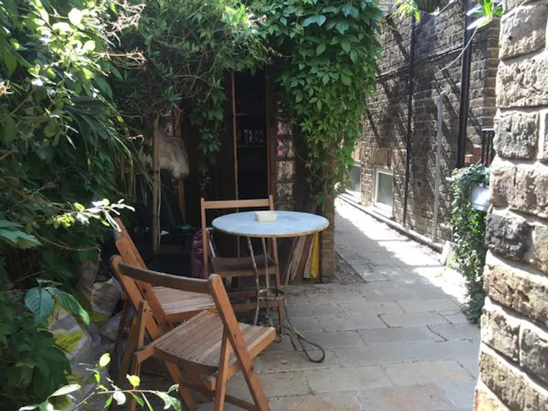 Stylish Kensal Green house, F1107 (photo 53)