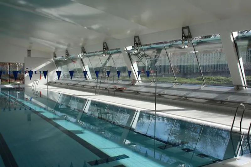 Dulwich school sports club, J215 (photo 6)