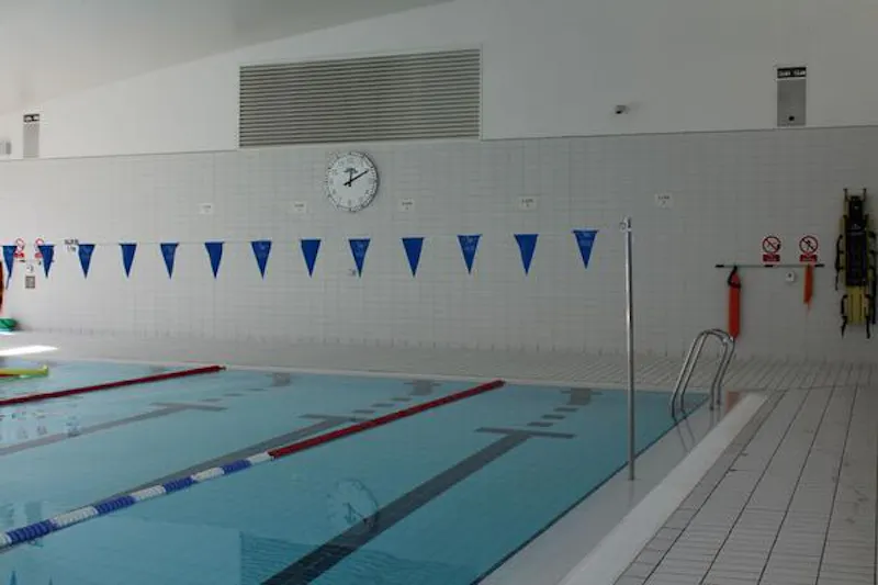 Dulwich school sports club, J215 (photo 10)