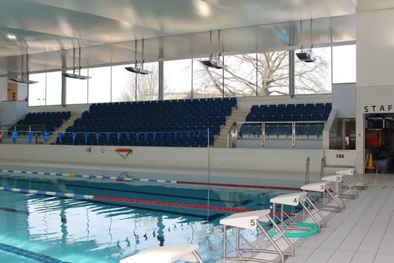 Dulwich school sports club, J215 (photo 11)