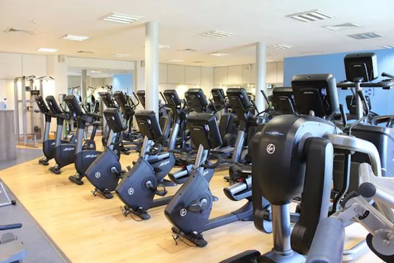 Dulwich school sports club, J215 (photo 26)
