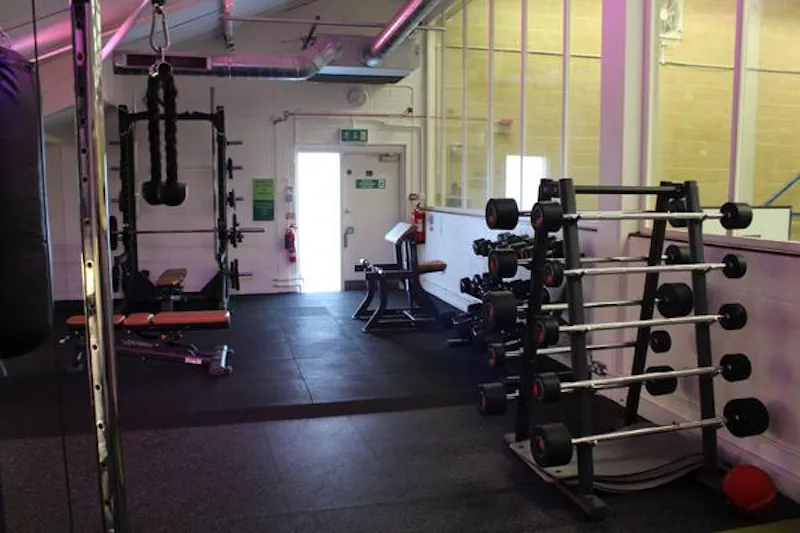 Dulwich school sports club, J215 (photo 33)