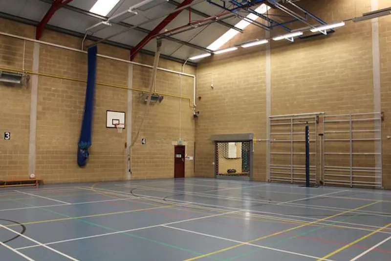 Dulwich school sports club, J215 (photo 57)