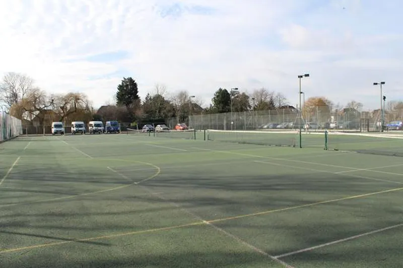 Dulwich school sports club, J215 (photo 67)