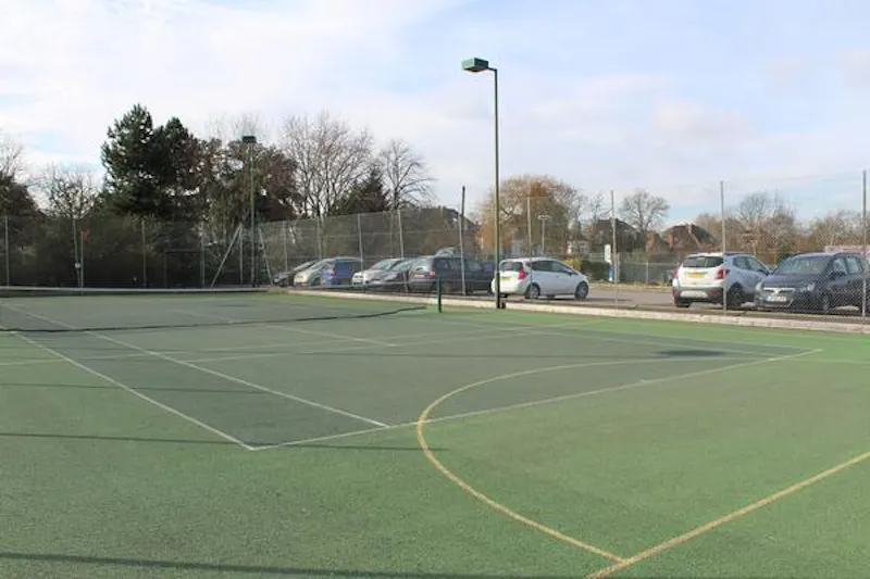 Dulwich school sports club, J215 (photo 69)