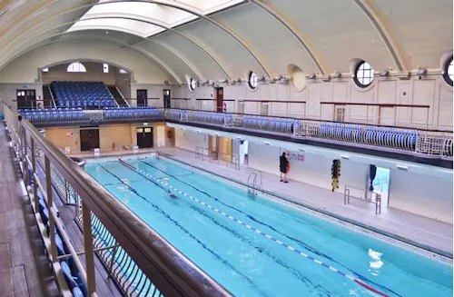 Art Deco Bayswater pool, Q117