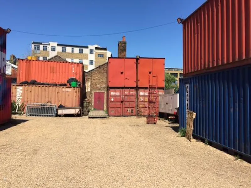 Industrial Dalston studio, N414 (photo 18)