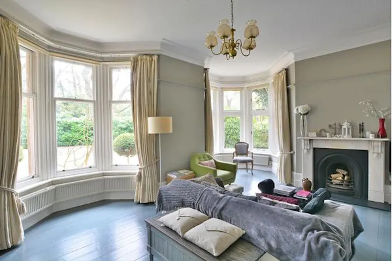 Substantial Surbiton house, B1723 (photo 5)