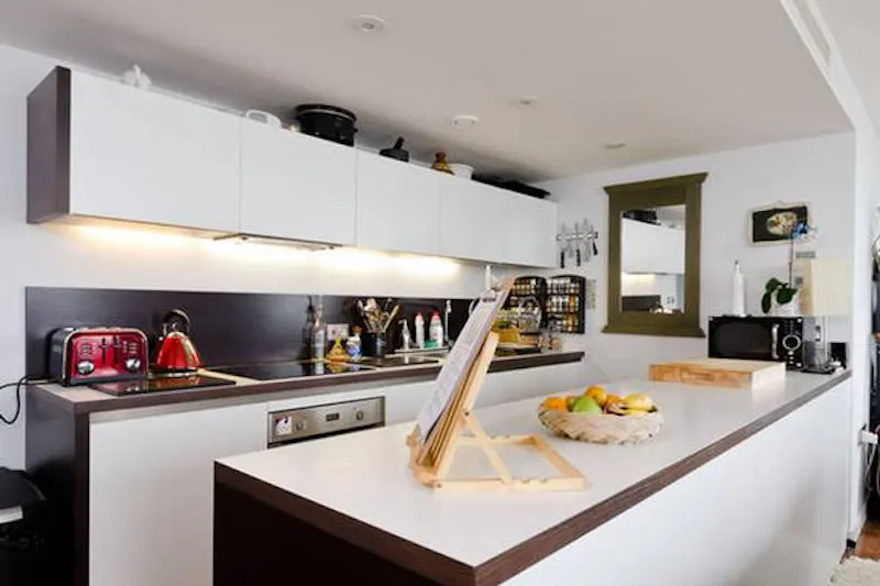 Kitchen at Modern Liverpool apartment, F1111 (photo 2)