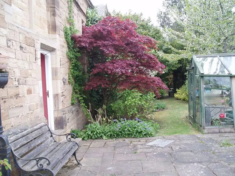 Converted historic hall in Dewsbury, G98 (photo 14)