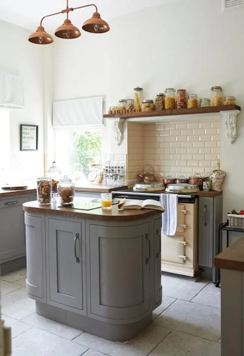 Kitchen at Family home in Crosby, B1724 (photo 8)