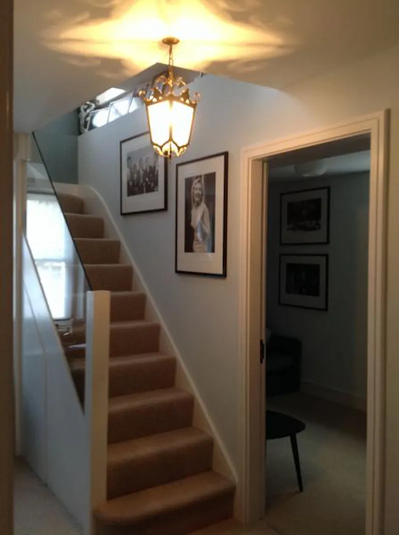Staircase at Kilburn contemporary flat, B1726 (photo 15)