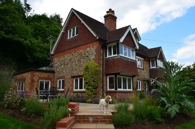 Film location D2264 in Kent (photo 1)