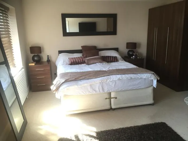 Bedroom at Riverside Chiswick townhouse, D2265 (photo 9)