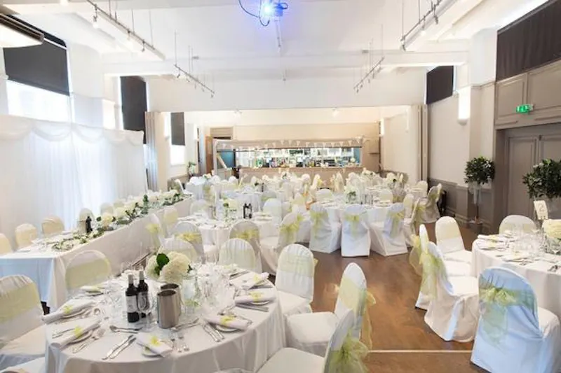 Dining room at Victorian sports club in Brentham, Q118 (photo 5)
