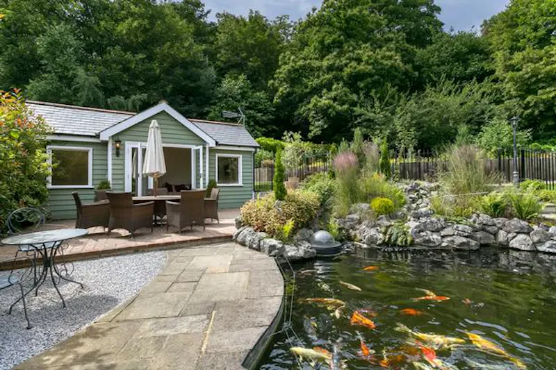 Pond at Elegant Epping home, B1730 (photo 21)