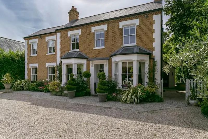 Elegant Epping home, B1730 (photo 27)