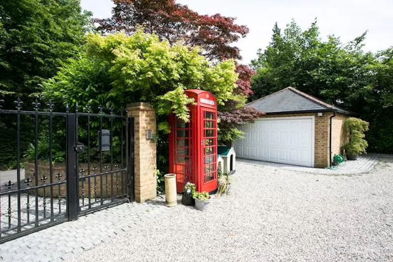 Elegant Epping home, B1730 (photo 30)